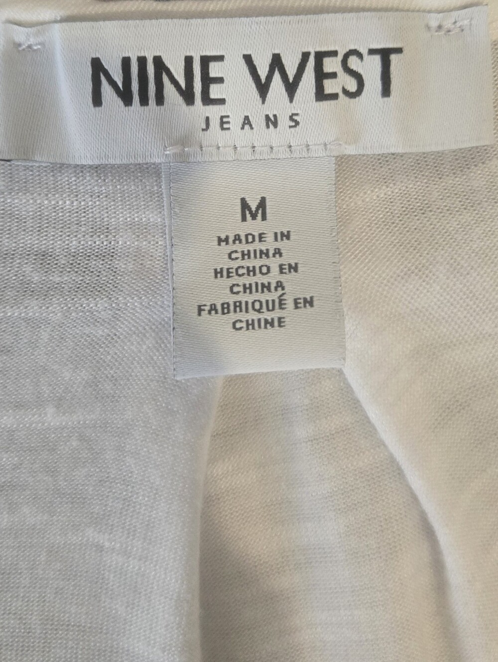 Nine West White Split V-Neck Blouse Size M - Picture 5 of 6